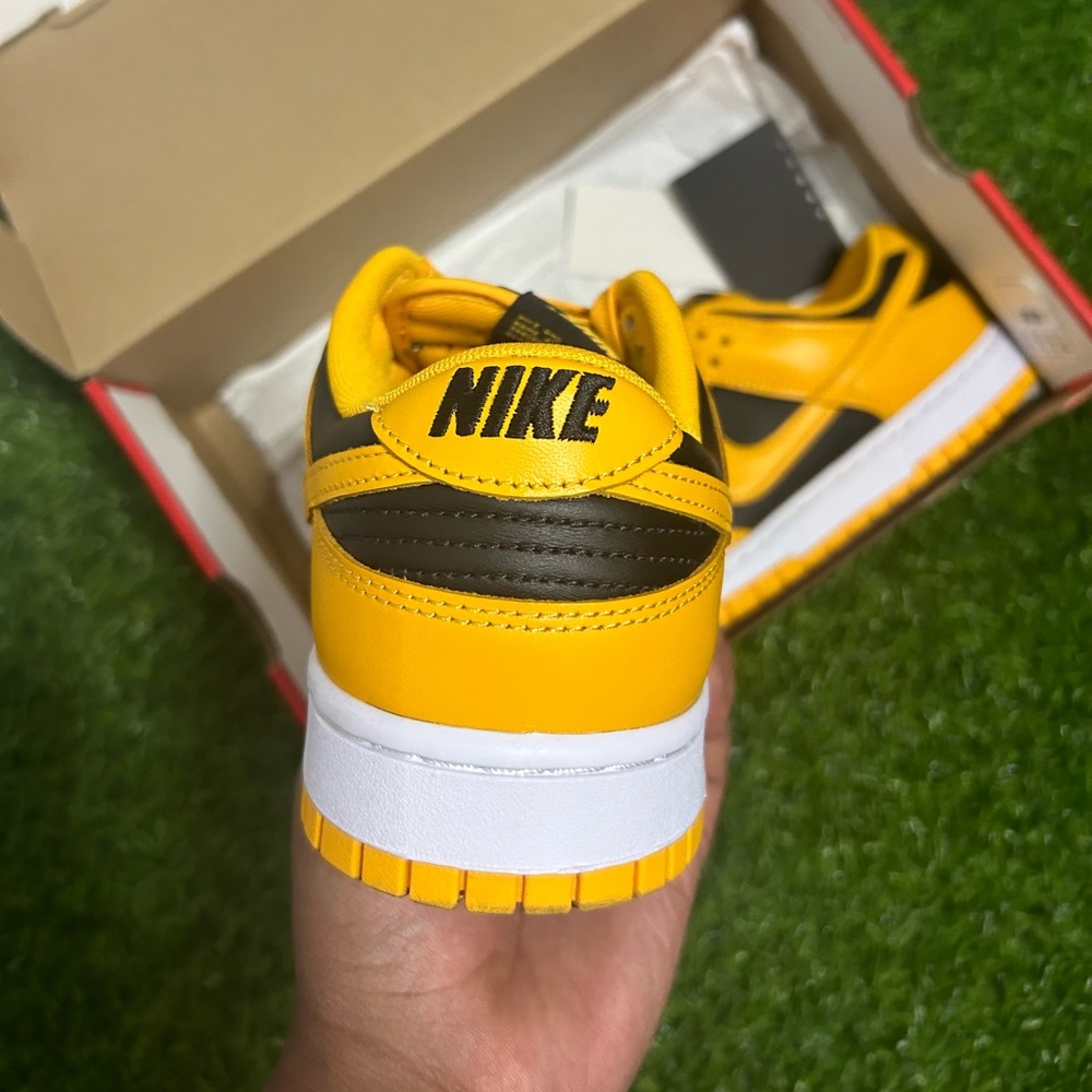 Size 9.5M - Nike Dunk Low ‘GoldenRod’ - Picture 4 of 8